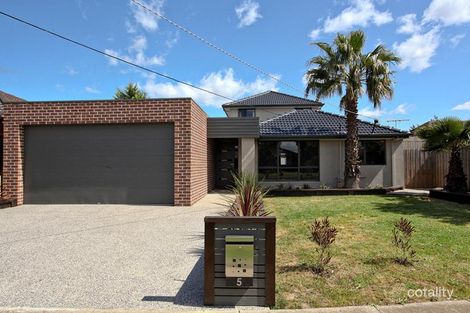Property photo of 5 Birrell Court Altona Meadows VIC 3028