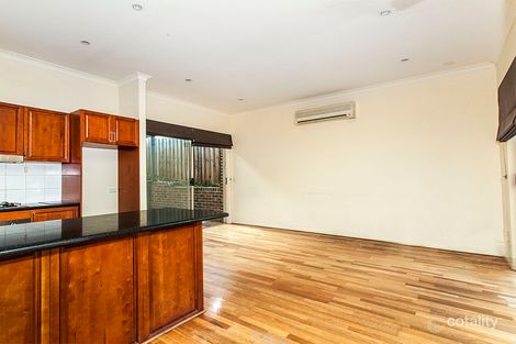 2/14 Mccubbin St, Burwood, VIC 3125