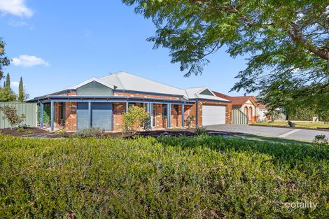 15 Freycinet Cct, Aubin Grove, WA 6164