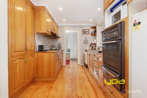Property photo of 17 Parramatta Road Werribee VIC 3030