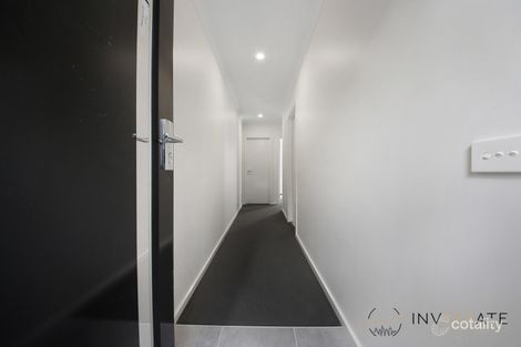 Property photo of 26 Luella Lane Pakenham VIC 3810