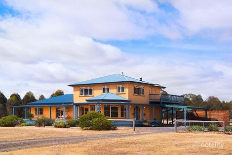 94 Pinjarra Dr, Lockwood South, VIC 3551