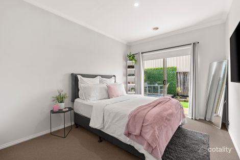 Property photo of 2 Kassandra Heights Epping VIC 3076