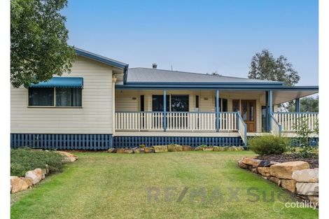 16 Belclaire Dr, Westbrook, QLD 4350