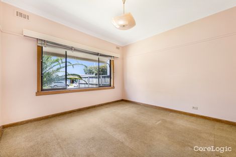 Property photo of 1/2 View Road Springvale VIC 3171