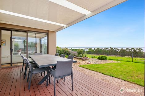 Property photo of 28 Eagle Bay Terrace Paynesville VIC 3880