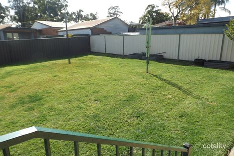 Property photo of 4 Gull Place Prospect NSW 2148