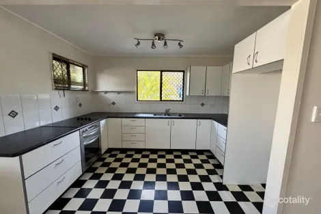 Property photo of 13 Recreation Street Redcliffe QLD 4020