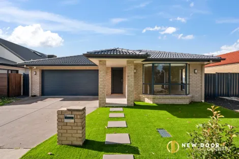 Property photo of 28 Christina Stead Street Franklin ACT 2913