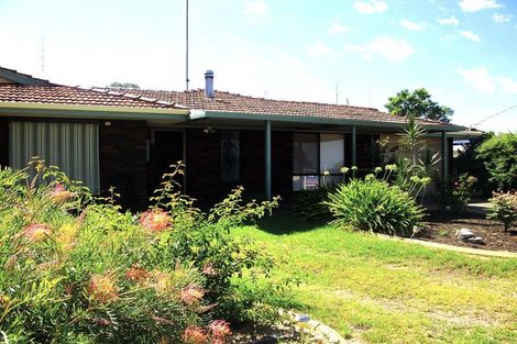 14 Hull Hts, Waroona, WA 6215