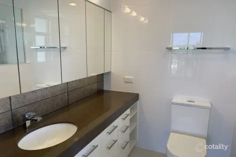 Property photo of 103/3 Pacific Avenue Tannum Sands QLD 4680