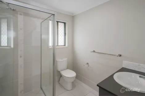 Property photo of 2/8 Capuchin Close Dakabin QLD 4503