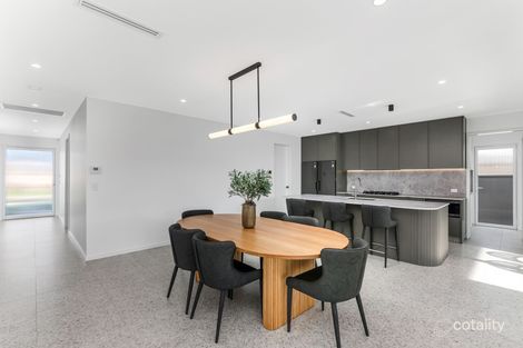 Property photo of 71 Brain Avenue Lurnea NSW 2170