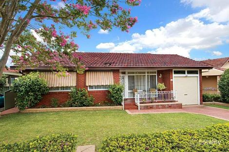19 Hood St, Northmead, NSW 2152