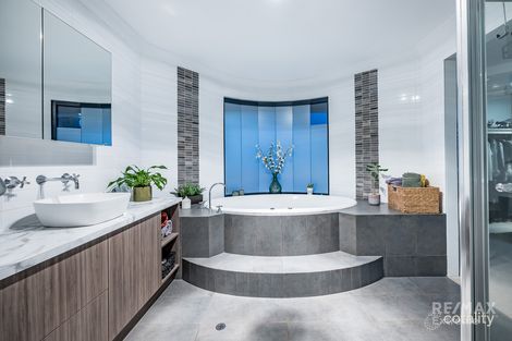 Property photo of 140 Golf Links Drive Carramar WA 6031