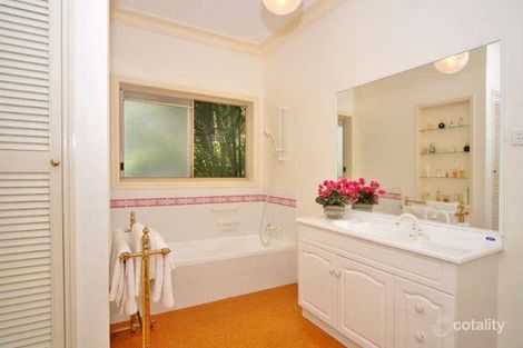 Property photo of 5 Hinterland Close Tinbeerwah QLD 4563