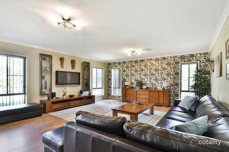 Property photo of 37 Bishop Road Beachmere QLD 4510