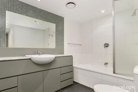 Property photo of 2105/222 Russell Street Melbourne VIC 3000