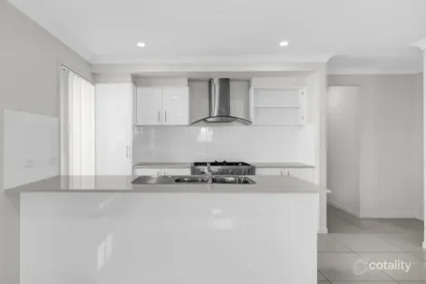 Property photo of 60 Pepper Tree Drive Holmview QLD 4207