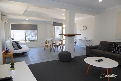 7 Buddeh St, Hope Island, QLD 4212