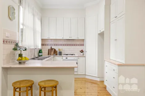 Property photo of 18 Leander Street Footscray VIC 3011