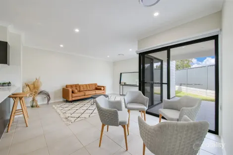 2 White Oak St, Tahmoor, NSW 2573