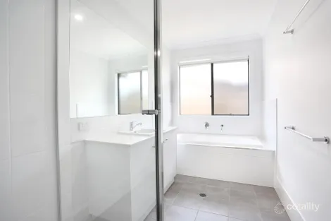 Property photo of 11 Dorado Street Yarrabilba QLD 4207