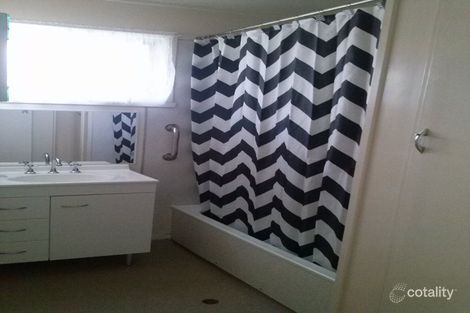 Property photo of 59 Aspinall Street Leichhardt QLD 4305