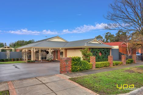 Property photo of 18 Broadland Way Narre Warren South VIC 3805