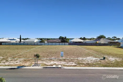 Property photo of 28 Lugano Ashfield QLD 4670