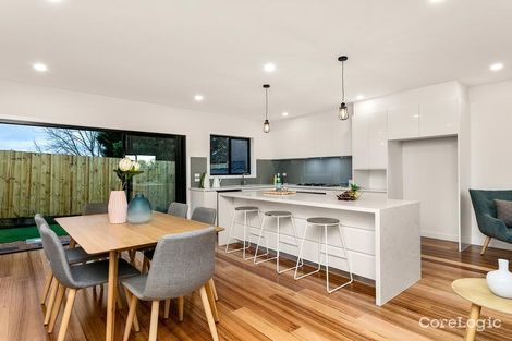 Property photo of 2/14 Wendora Street Strathmore VIC 3041