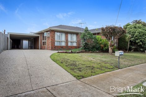 6 Westminster Dr, Werribee, VIC 3030