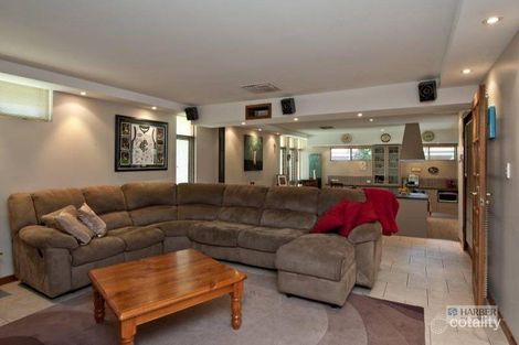 Property photo of 9 Pullan Place Greenwood WA 6024