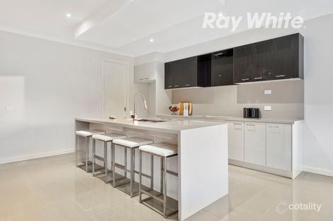 Property photo of 42 Stoke Circuit Wollert VIC 3750