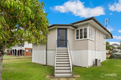 33 Armstrong St, Berserker, QLD 4701