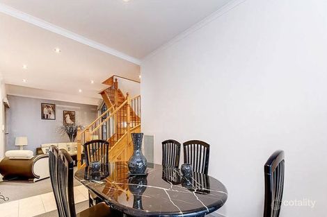 Property photo of 5 Stainsby Crescent Roxburgh Park VIC 3064
