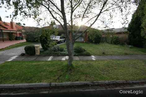 Property photo of 5 Bonaparte Place Rowville VIC 3178