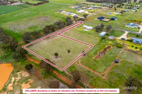 Property photo of 13 Evatt Street Temora NSW 2666