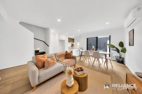 6/44 Maywood Rd, Manor Lakes, VIC 3024