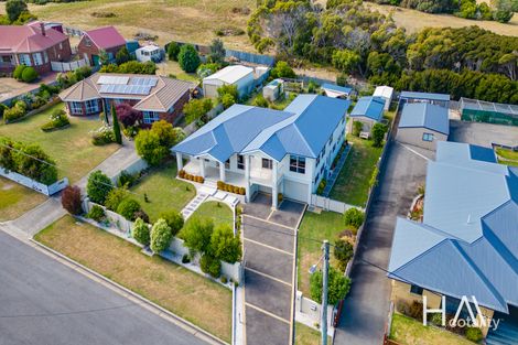 Property photo of 8 William Parish Drive Low Head TAS 7253