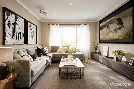 Property photo of 30 Valiant Crescent Craigieburn VIC 3064