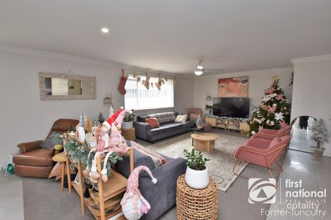 Property photo of 3 Colleena Place Tuncurry NSW 2428
