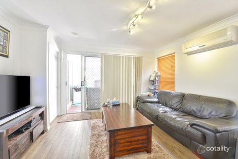 Property photo of 34 Elmwood Circuit Springfield Lakes QLD 4300