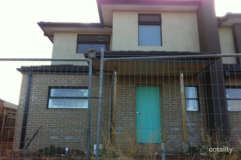 Property photo of 2/15 Claire Way Tarneit VIC 3029