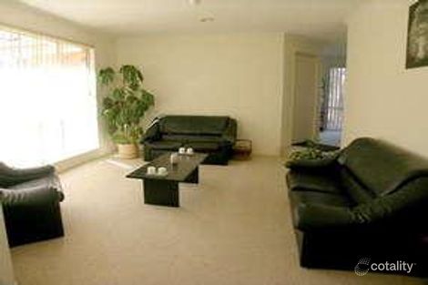 Property photo of 98 Halloran Drive Jerrabomberra NSW 2619