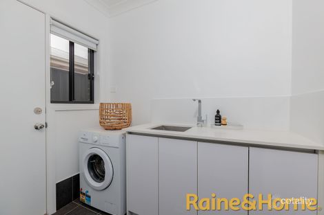 Property photo of 42 Azure Avenue Dubbo NSW 2830