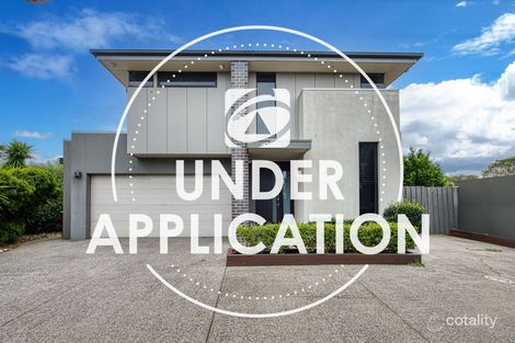 Property photo of 5 Rubina Court Berwick VIC 3806