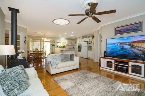 Property photo of 20 Jasper Corner Canning Vale WA 6155