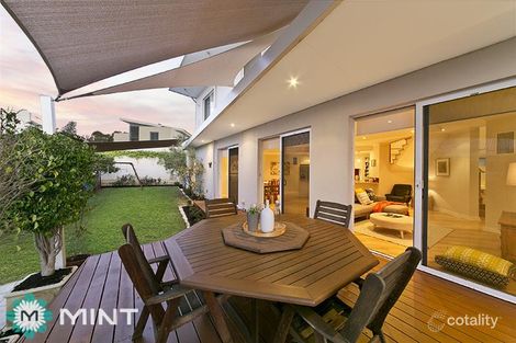 Property photo of 22 Swanway Crescent Swanbourne WA 6010