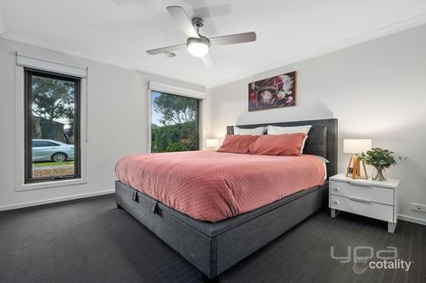 Property photo of 12 Natalie Street Brookfield VIC 3338